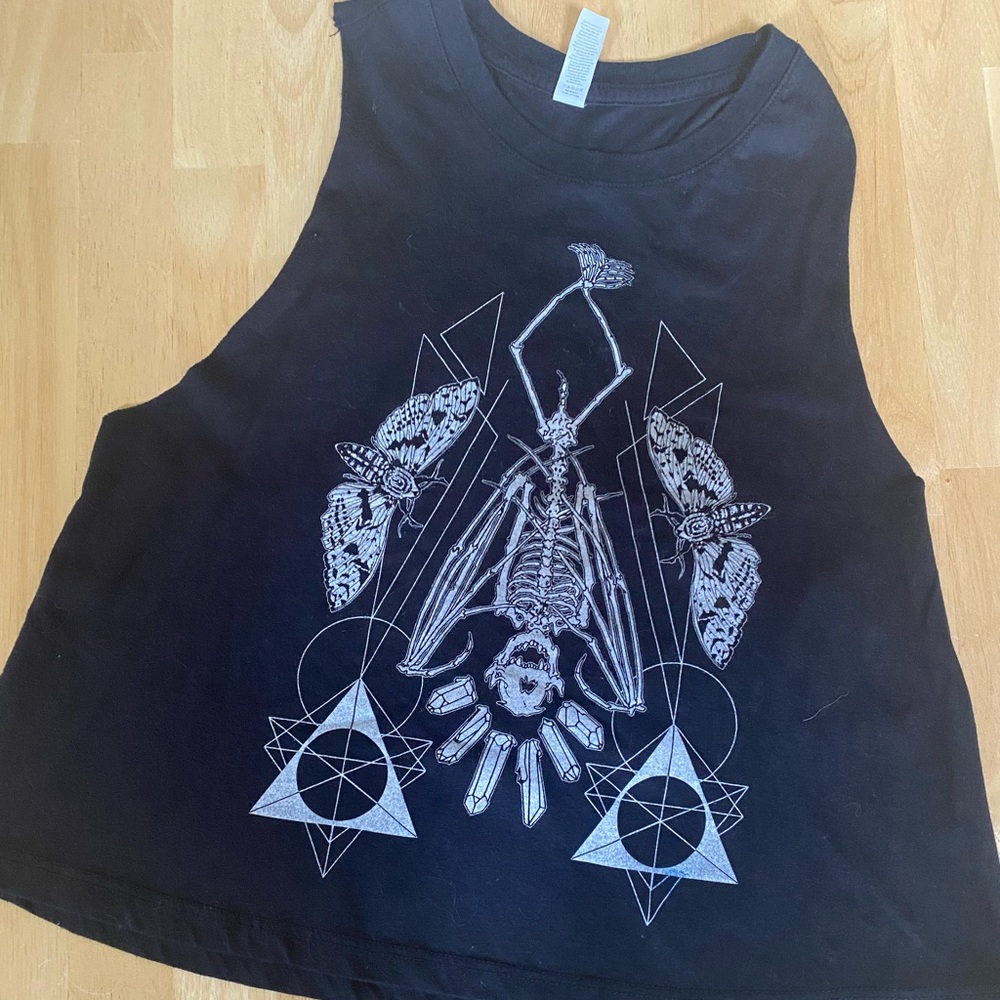 Witchy bat tank top!